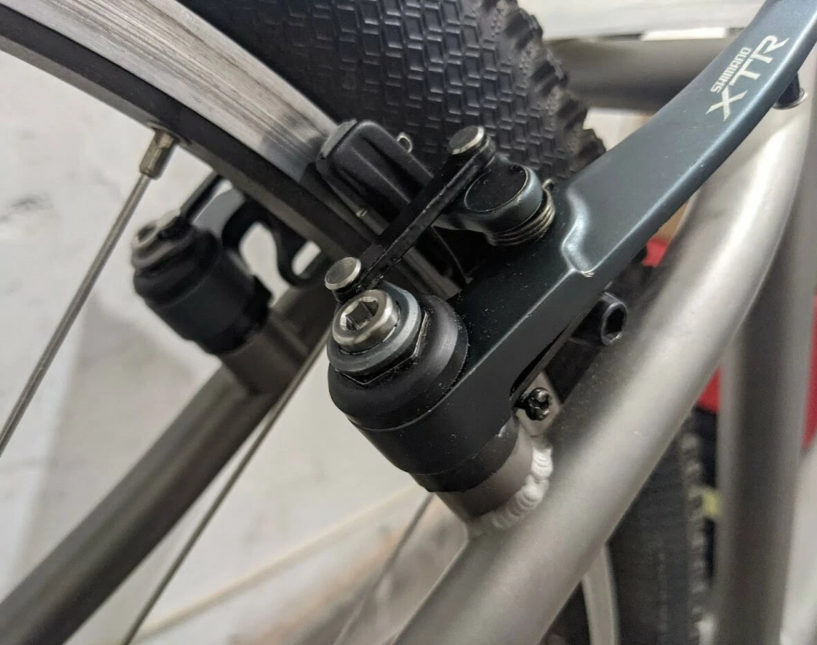 Shimano XTR XT LX V-brake Titanium Mounting Bolt